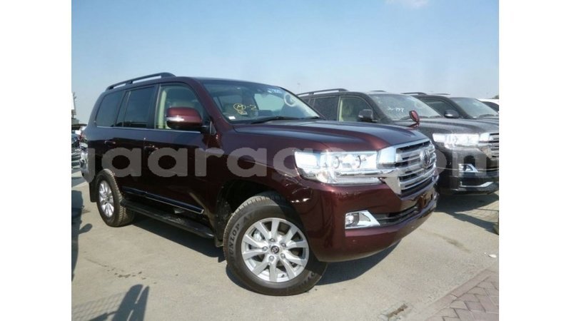 Big with watermark toyota land cruiser dakar import dubai 4779