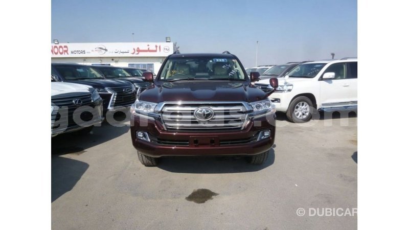 Big with watermark toyota land cruiser dakar import dubai 4779