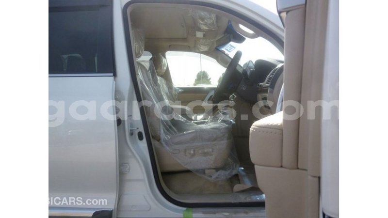 Big with watermark toyota land cruiser dakar import dubai 4782