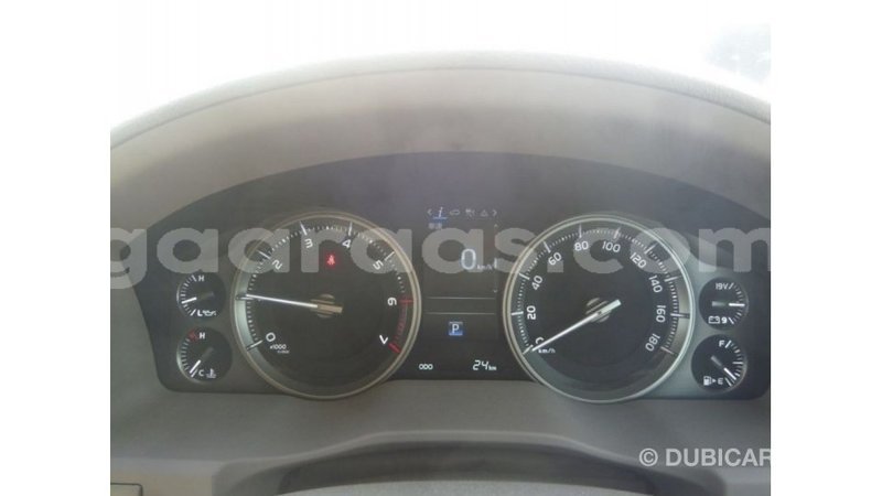 Big with watermark toyota land cruiser dakar import dubai 4782