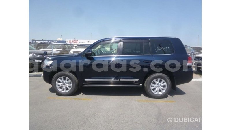 Big with watermark toyota land cruiser dakar import dubai 4784