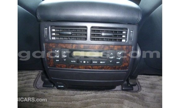 Buy Import Toyota Land Cruiser White Car in Import - Dubai in Dakar Buy Import Toyota Land Cruiser White Car in Import - Dubai in Dakar