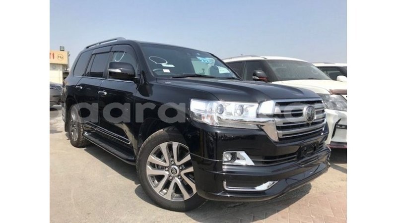 Big with watermark toyota land cruiser dakar import dubai 4797