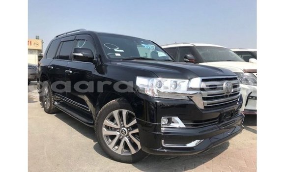 Acheter Import Voiture Toyota Land Cruiser Noir à Import - Dubai, Dakar Acheter Import Voiture Toyota Land Cruiser Noir à Import - Dubai, Dakar