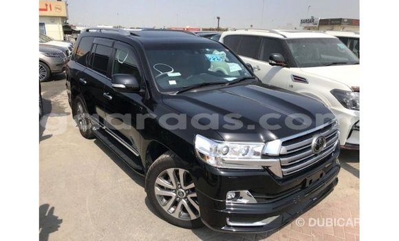 Acheter Import Voiture Toyota Land Cruiser Noir à Import - Dubai, Dakar Acheter Import Voiture Toyota Land Cruiser Noir à Import - Dubai, Dakar