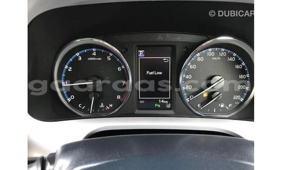 Acheter Import Voiture Toyota 4Runner Blanc à Import - Dubai, Dakar Acheter Import Voiture Toyota 4Runner Blanc à Import - Dubai, Dakar