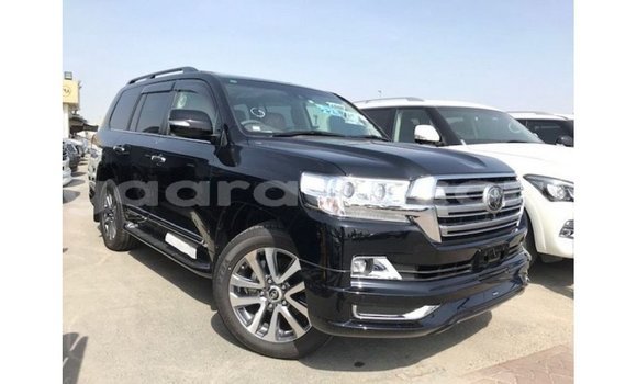 Acheter Import Voiture Toyota Land Cruiser Noir à Import - Dubai, Dakar Acheter Import Voiture Toyota Land Cruiser Noir à Import - Dubai, Dakar