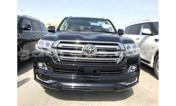 Acheter Import Voiture Toyota Land Cruiser Noir à Import - Dubai, Dakar Acheter Import Voiture Toyota Land Cruiser Noir à Import - Dubai, Dakar