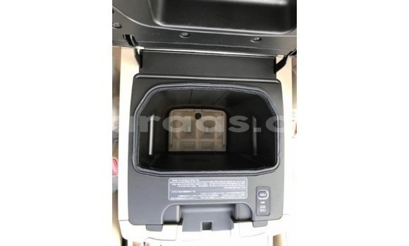 Acheter Import Voiture Toyota Land Cruiser Noir à Import - Dubai, Dakar Acheter Import Voiture Toyota Land Cruiser Noir à Import - Dubai, Dakar