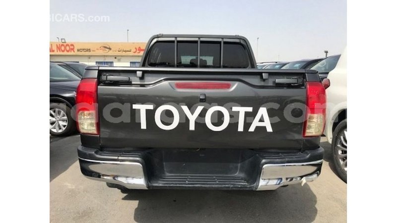 Big with watermark toyota hilux dakar import dubai 4816