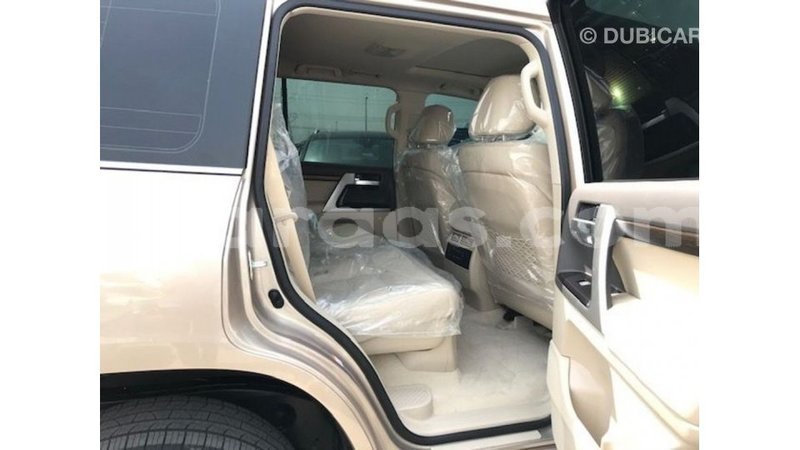 Big with watermark toyota land cruiser dakar import dubai 4818