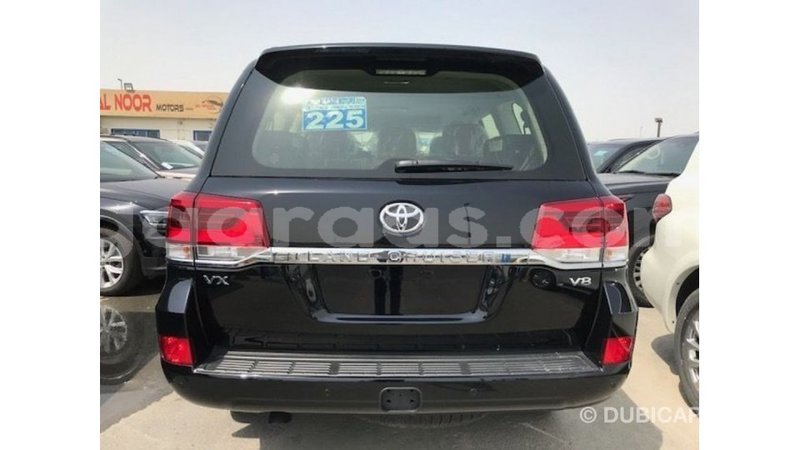 Big with watermark toyota land cruiser dakar import dubai 4819