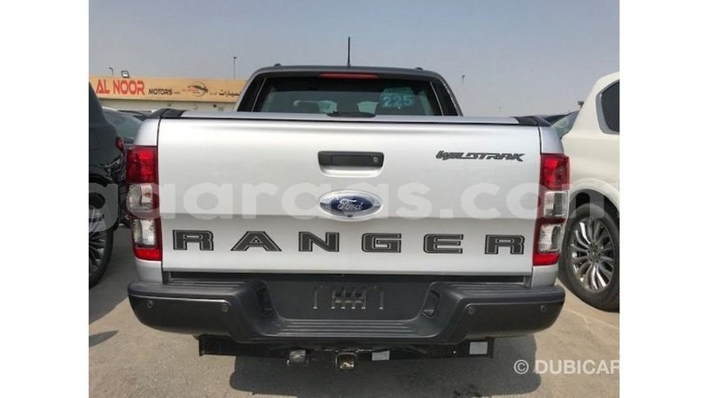 Big with watermark ford ranger dakar import dubai 4820