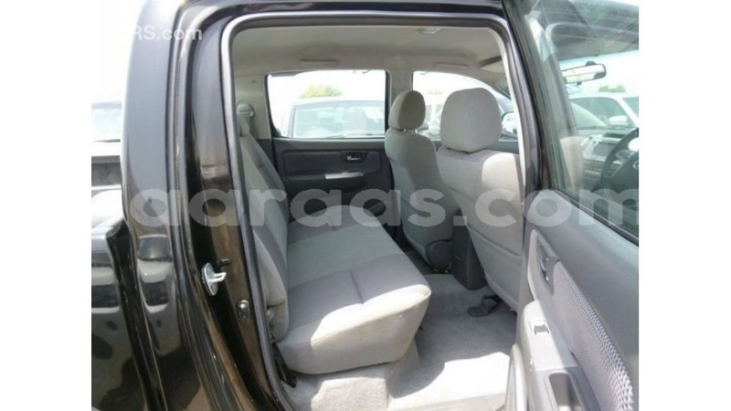 Big with watermark toyota hilux dakar import dubai 4824