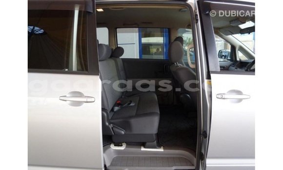 Buy Import Toyota Voxy Other Car in Import - Dubai in Dakar Buy Import Toyota Voxy Other Car in Import - Dubai in Dakar