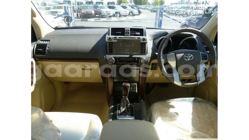 Big with watermark toyota prado dakar import dubai 4833