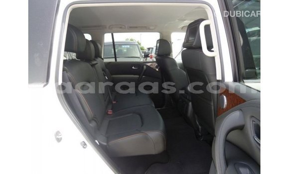 Buy Import Nissan Patrol White Car in Import - Dubai in Dakar Buy Import Nissan Patrol White Car in Import - Dubai in Dakar