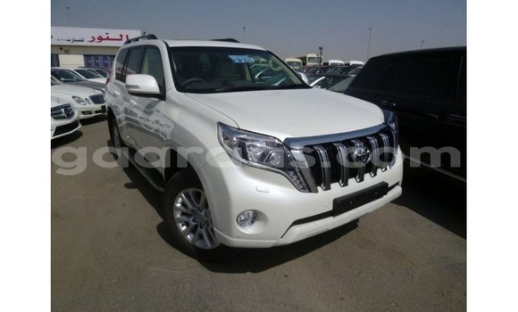 Acheter Import Voiture Toyota Prado Blanc à Import - Dubai, Dakar Acheter Import Voiture Toyota Prado Blanc à Import - Dubai, Dakar