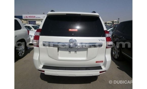 Acheter Import Voiture Toyota Prado Blanc à Import - Dubai, Dakar Acheter Import Voiture Toyota Prado Blanc à Import - Dubai, Dakar