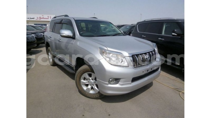 Big with watermark toyota prado dakar import dubai 4867