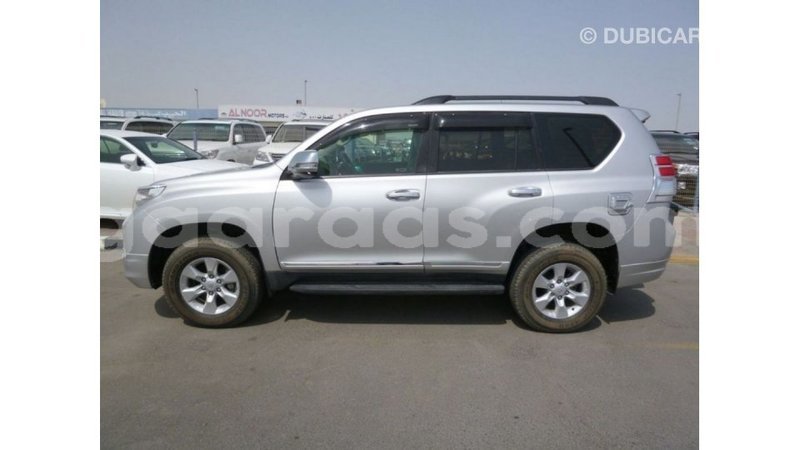 Big with watermark toyota prado dakar import dubai 4867