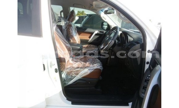 Buy Import Toyota Prado White Car in Import - Dubai in Dakar Buy Import Toyota Prado White Car in Import - Dubai in Dakar