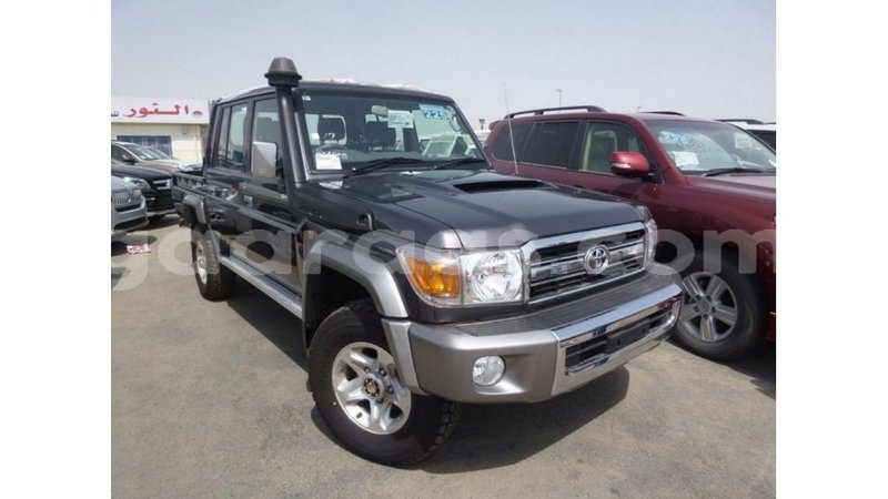 Big with watermark toyota land cruiser dakar import dubai 4876