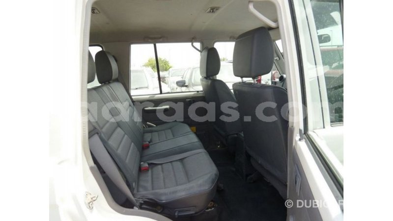 Big with watermark toyota land cruiser dakar import dubai 4878