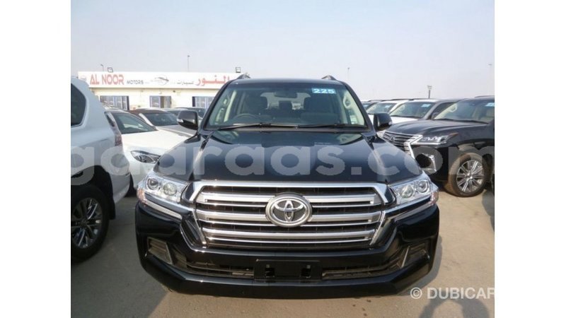 Big with watermark toyota land cruiser dakar import dubai 4889