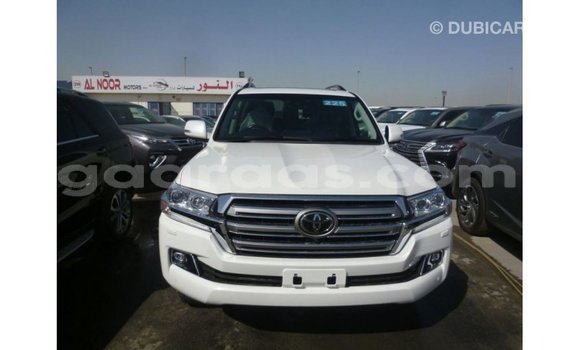 Dieundeu Imported Toyota Land Cruiser White Auto in Import - Dubai in Dakar Dieundeu Imported Toyota Land Cruiser White Auto in Import - Dubai in Dakar