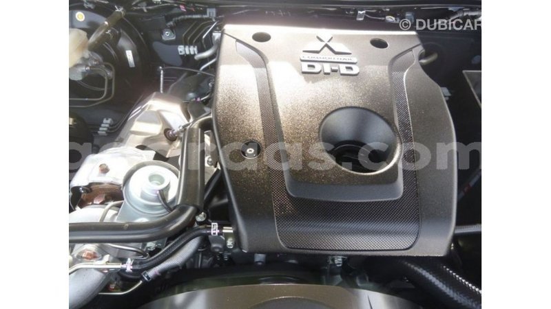 Big with watermark mitsubishi i dakar import dubai 4905