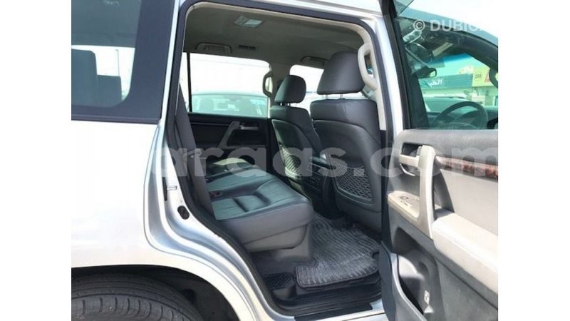 Big with watermark toyota land cruiser dakar import dubai 4920