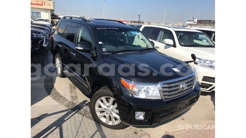 Big with watermark toyota land cruiser dakar import dubai 4928