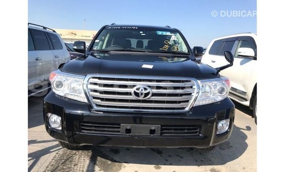 Acheter Import Voiture Toyota Land Cruiser Noir à Import - Dubai, Dakar Acheter Import Voiture Toyota Land Cruiser Noir à Import - Dubai, Dakar