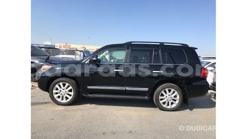 Big with watermark toyota land cruiser dakar import dubai 4928