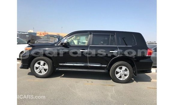 Acheter Import Voiture Toyota Land Cruiser Noir à Import - Dubai, Dakar Acheter Import Voiture Toyota Land Cruiser Noir à Import - Dubai, Dakar