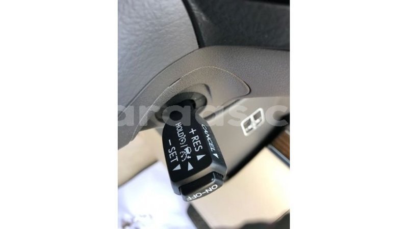 Big with watermark toyota land cruiser dakar import dubai 4934