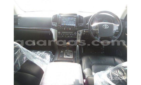 Buy Import Toyota Land Cruiser Black Car in Import - Dubai in Dakar Buy Import Toyota Land Cruiser Black Car in Import - Dubai in Dakar
