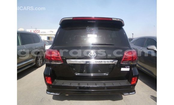 Buy Import Toyota Land Cruiser Black Car in Import - Dubai in Dakar Buy Import Toyota Land Cruiser Black Car in Import - Dubai in Dakar