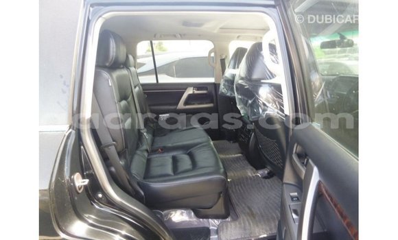Buy Import Toyota Land Cruiser Black Car in Import - Dubai in Dakar Buy Import Toyota Land Cruiser Black Car in Import - Dubai in Dakar