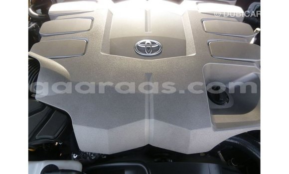Buy Import Toyota Land Cruiser Black Car in Import - Dubai in Dakar Buy Import Toyota Land Cruiser Black Car in Import - Dubai in Dakar