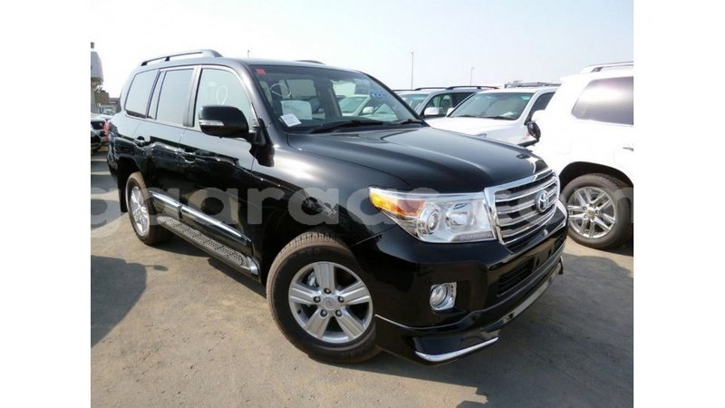 Big with watermark toyota land cruiser dakar import dubai 4942