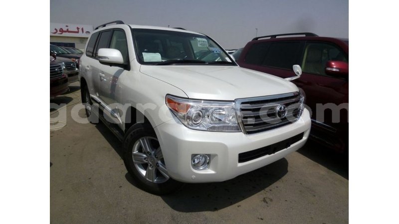 Big with watermark toyota land cruiser dakar import dubai 4943