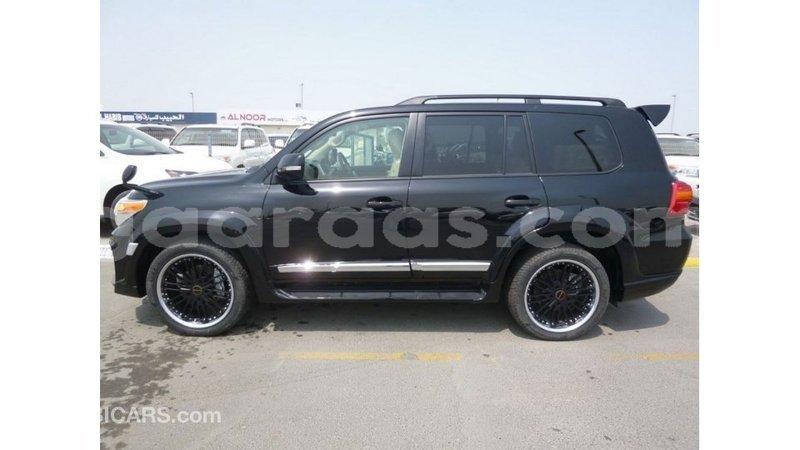 Big with watermark toyota land cruiser dakar import dubai 4946