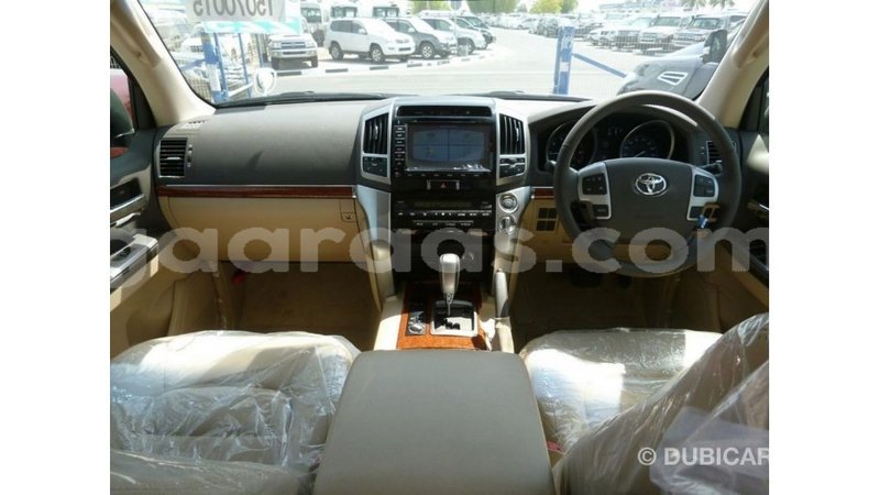 Big with watermark toyota land cruiser dakar import dubai 4947