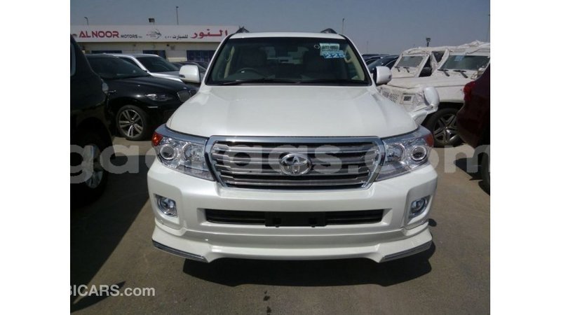 Big with watermark toyota land cruiser dakar import dubai 4947