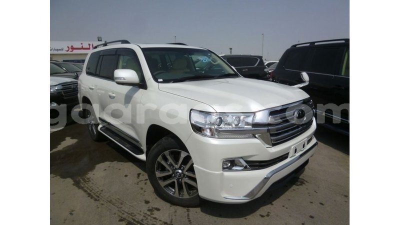 Big with watermark toyota land cruiser dakar import dubai 4949