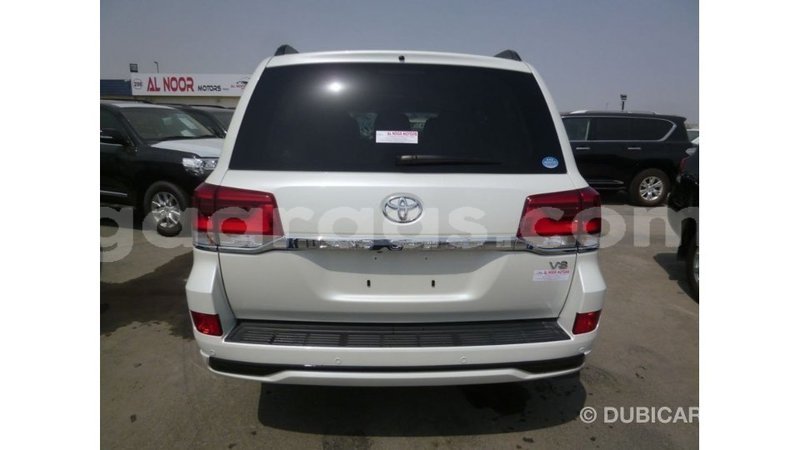 Big with watermark toyota land cruiser dakar import dubai 4949