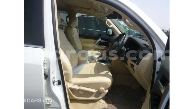 Big with watermark toyota land cruiser dakar import dubai 4949