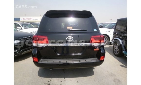 Buy Import Toyota Land Cruiser Black Car in Import - Dubai in Dakar Buy Import Toyota Land Cruiser Black Car in Import - Dubai in Dakar